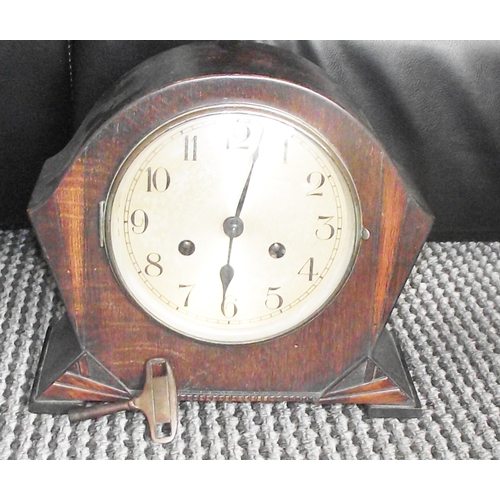 98 - 1930 oak cased striking mantle clock with key ( seen working)