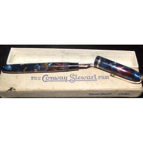 29 - Conway stewart fountain pen mottled design 14ct nib in original box