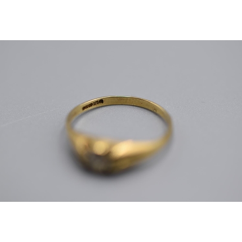 106 - Hallmarked Gold 9K Clear Stoned Ring (Size I) (0.9g)