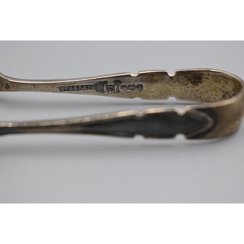 110 - Hallmarked Sheffield Silver Sugar Tongs with Chicken Feet (11.7g)