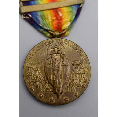 44 - A WWI USA Victory Medal with three bars and Ribbon