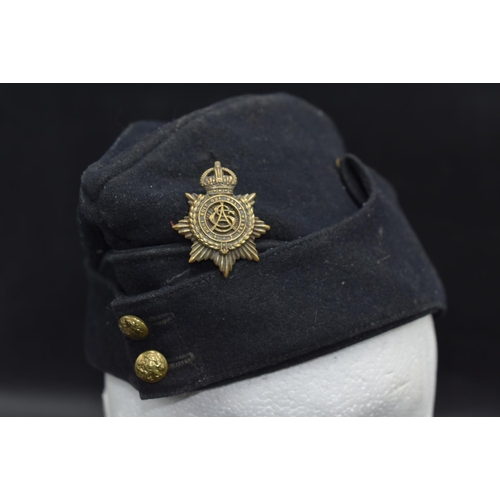 106 - WWII British army side cap with badge