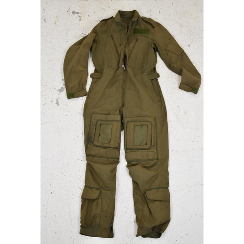 133 - RAF pilots flying suit mark 14