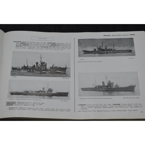 139 - Jane's Fighting Ship's (1943-44) Sampson Low