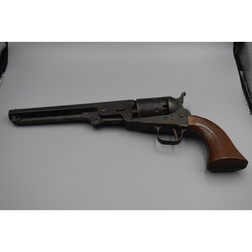 87 - Copy of a colt revolver pistol