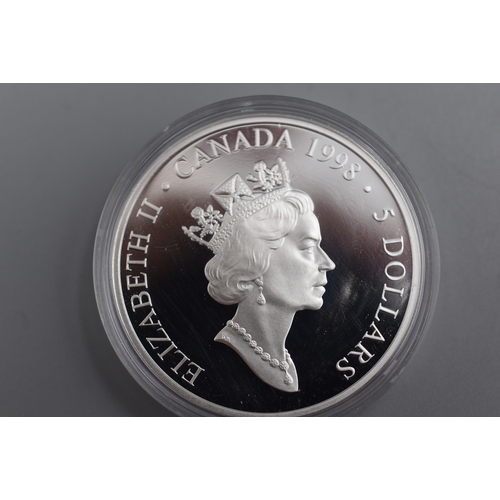 60 - Elizabeth II 1998 5 Dollar Dr.Norman Bethune Silver 999 Coin