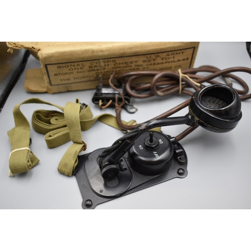 218 - WWII USAAF marked TD-1 Chest Microphone in the original Box