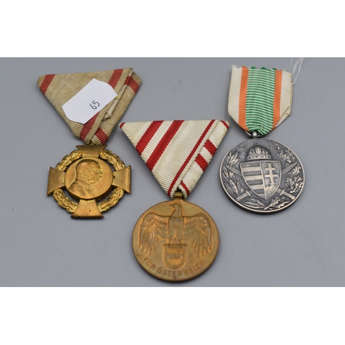 65 - Austro Hungarian Empire Medals x 3 including Hungarian War Medal, Austrian WWI Commemorative Medal a... 