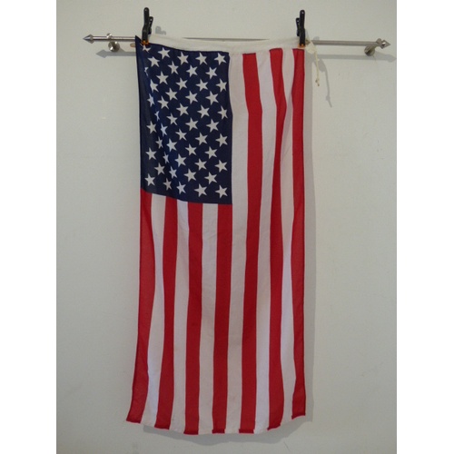 85 - Large Cotton US Flag 137cm x 58cm