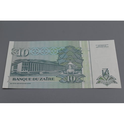 65 - Four Banque Du Zaire 1993 Bank Notes (1, 5, 10, and 20 Zaires)