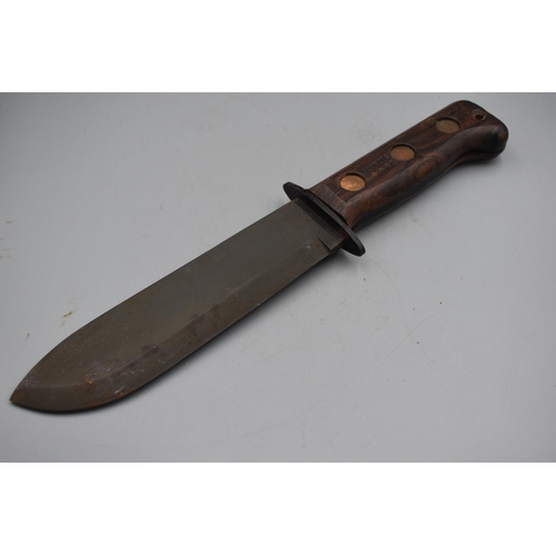 166 - British Falklands War Period Military D Type Survival Knife 1982 with Original Sheath