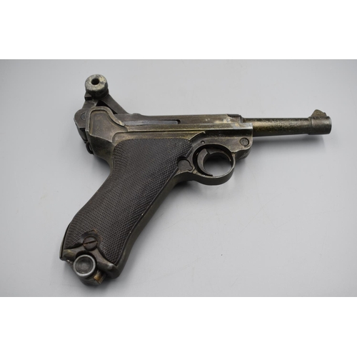 182 - Luger PO8 Pistol Replica (Numbered 15423) Fully Stripable