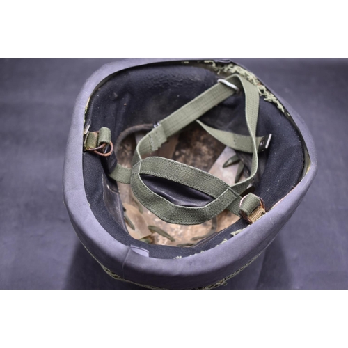 254 - British Light weight Para Camouflage Helmet with Liner, Chin Strap and Mesh Cover