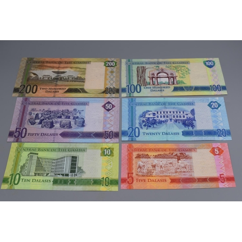 22 - Series of 6 Central Bank of The Gambia Bank Notes (From 5 Dalasis to 200 Dalasis)