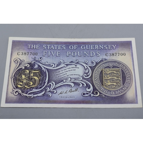 90 - The States of Guernsey Five Pounds Bank Note (C387700)