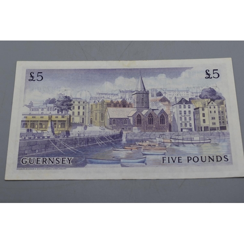 90 - The States of Guernsey Five Pounds Bank Note (C387700)