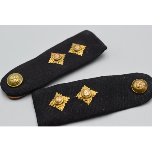 73 - Pair of British army officers epaulettes