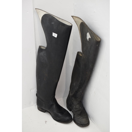 169 - Thick black leather household cavalry or lie guards boots for display as both left feet