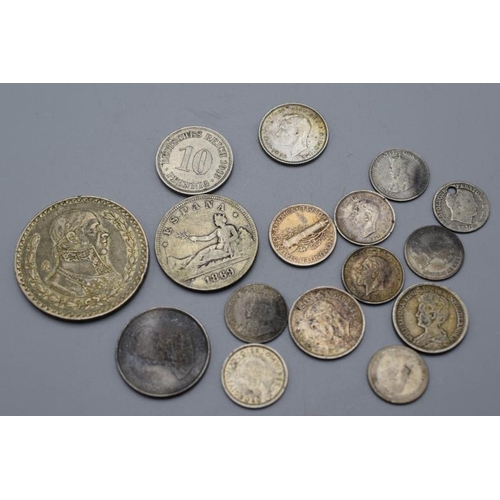 103 - Mixed Selection of Pre 1946 Vintage Coinage including Sixpence, Shilling and More