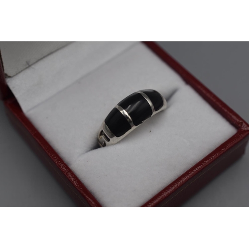 70 - Silver 925 Ring with Black Stones in Presentation Box Size R