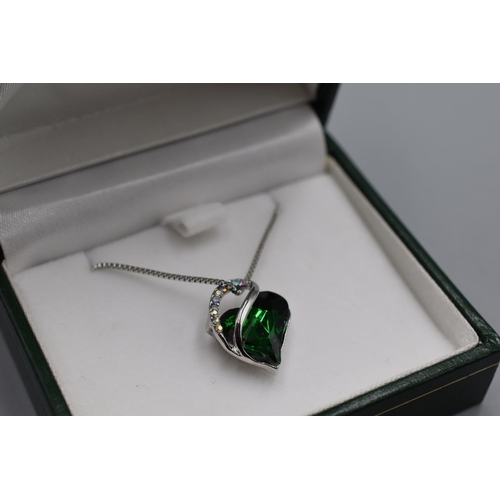 77 - Silver 925 Green Love Heart Pendant Necklace