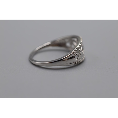 79 - Silver 925 Leaf Design Ring (Q)