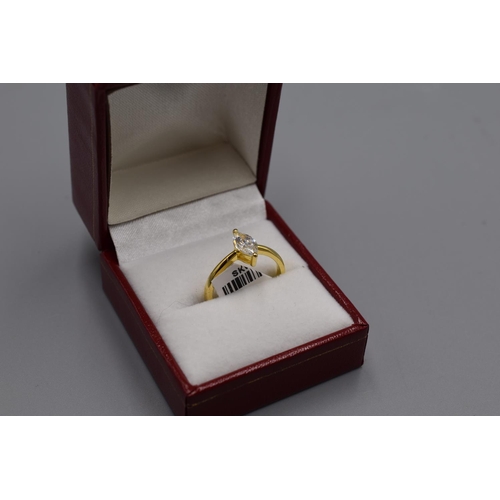 91 - Silver 925 Gold Gem Set Ring (Q)