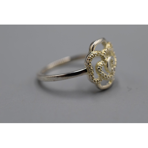 67 - Silver 925 Flower Design Ring (Q)