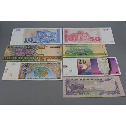 35 - Mixed Selection of Bank Notes