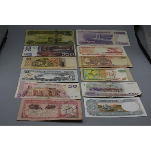 96 - Selection of 12 Mixed Worldwide Bank Notes