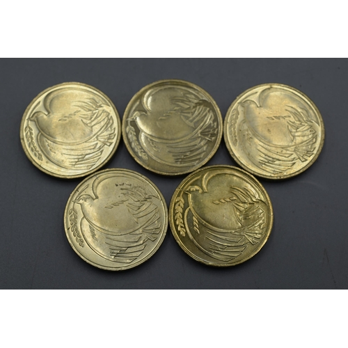 13 - Selection of Five 1995 Commemorative End of The War Peace and Goodwill £2.00 Coins.