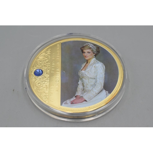 39 - Wooden Display Box Containing a Selection of Commemorative Coins. Includes Princess Diana, Royal Air... 