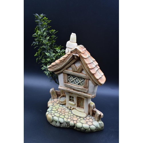 90 - Pendelfin Original Cobble Cottage Approx 7” x 4” x 9”