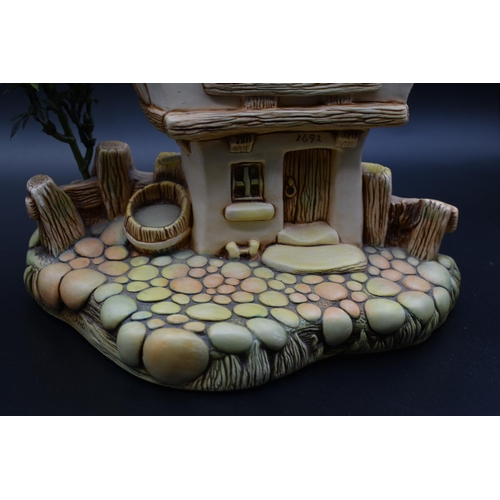 90 - Pendelfin Original Cobble Cottage Approx 7” x 4” x 9”