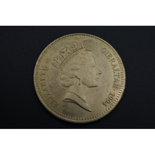 44 - Elizabeth II £5 Gibraltar D / Day Crown