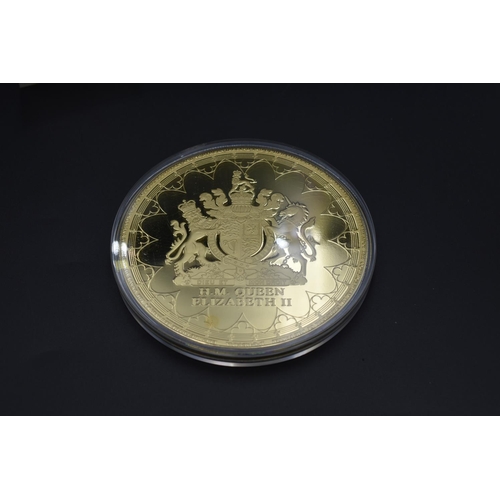 96 - Limited Edition Gold plated 100mm proof Supreme Governor of the Church Commemorative coin complete w... 