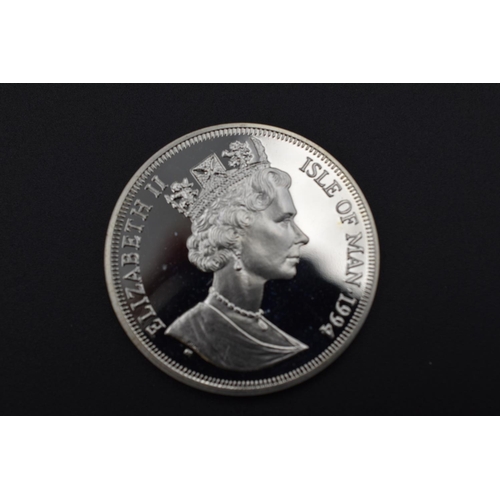 2 - Silver 925 Elizabeth II Isle of Man D Day 50th Anniversary One Crown Coin Complete with Certificate ... 