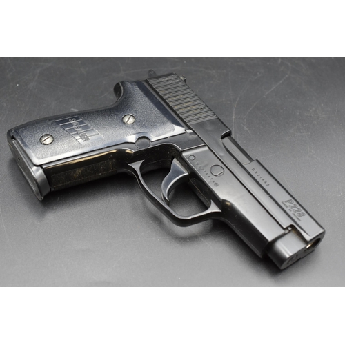 64 - SIG Sauer P228 Airsoft BB Pistol