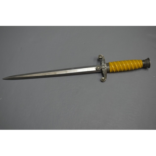 129 - Nazi German Officers Dress Dagger with a Scabbard