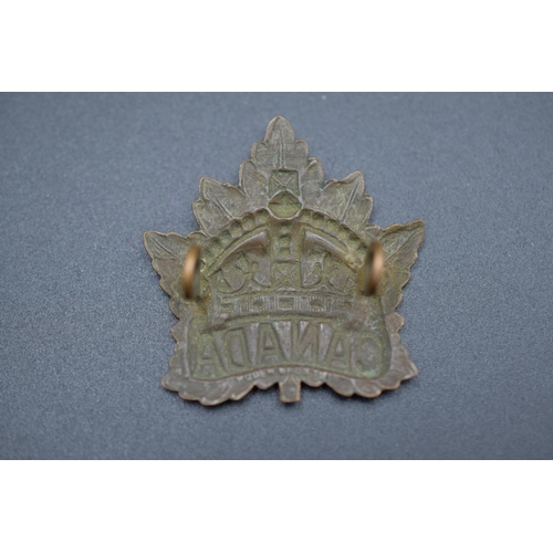 166 - Canada General Service Cap Badge