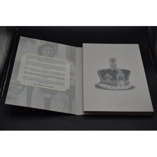 60 - 2021 Her Majesty: A Life in Pictures Collectors Pack including One Coin