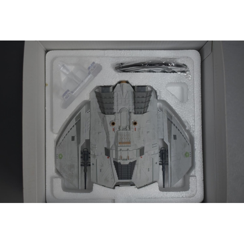 37 - Battlestar Galactica The Official Ships Collection Cylon Raider Blood and Chrome by Eaglemoss