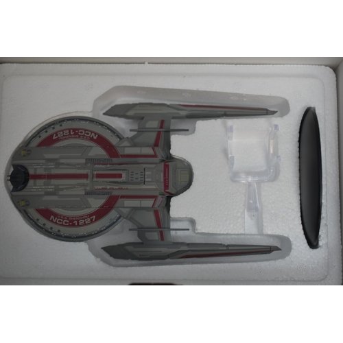 60 - Star Trek Discovery The Official Starships Collection U.S.S. Shenzhou NCC-1227