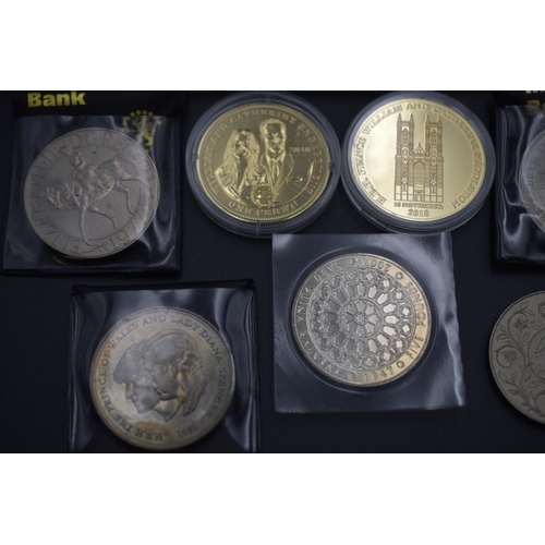 97 - Mixed Selection of Commemorative Coins to include Birth of Prince William, William and Catherine Eng... 