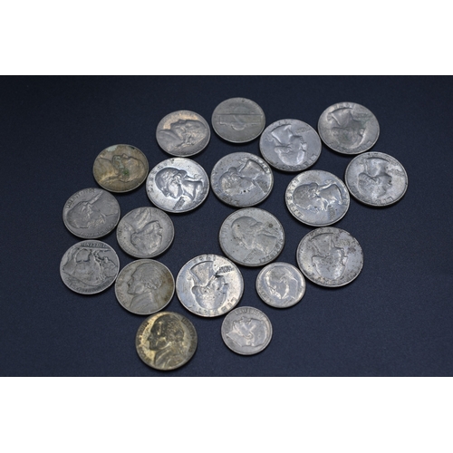 61 - Selection of  USA Coinage to include Quarter Dollar, Five Cents and One Dimes