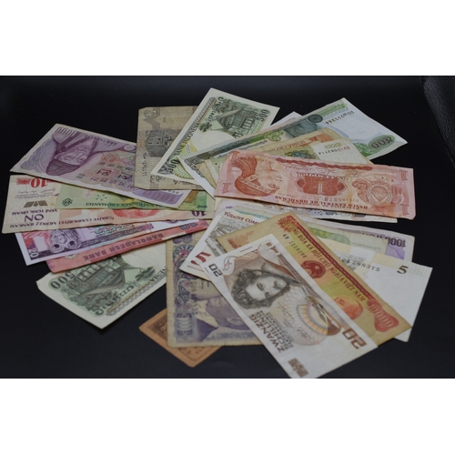 84 - Twenty Five Mixed Worldwide Bank Notes