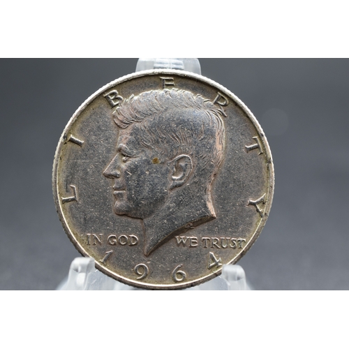 88 - Silver - USA - Kennedy - Half Dollar - 1964