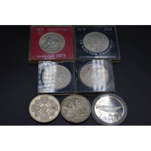 30 - Selection of Crowns and Memorabilia Coinage