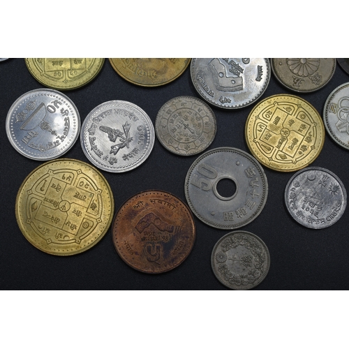 25 - Selection of Mixed Coinage from Japan