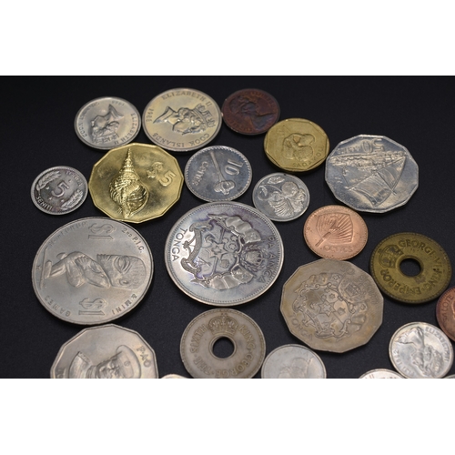 36 - Mixed Selection of Coinage From New Guinea, Cook Islands, Tonga and More